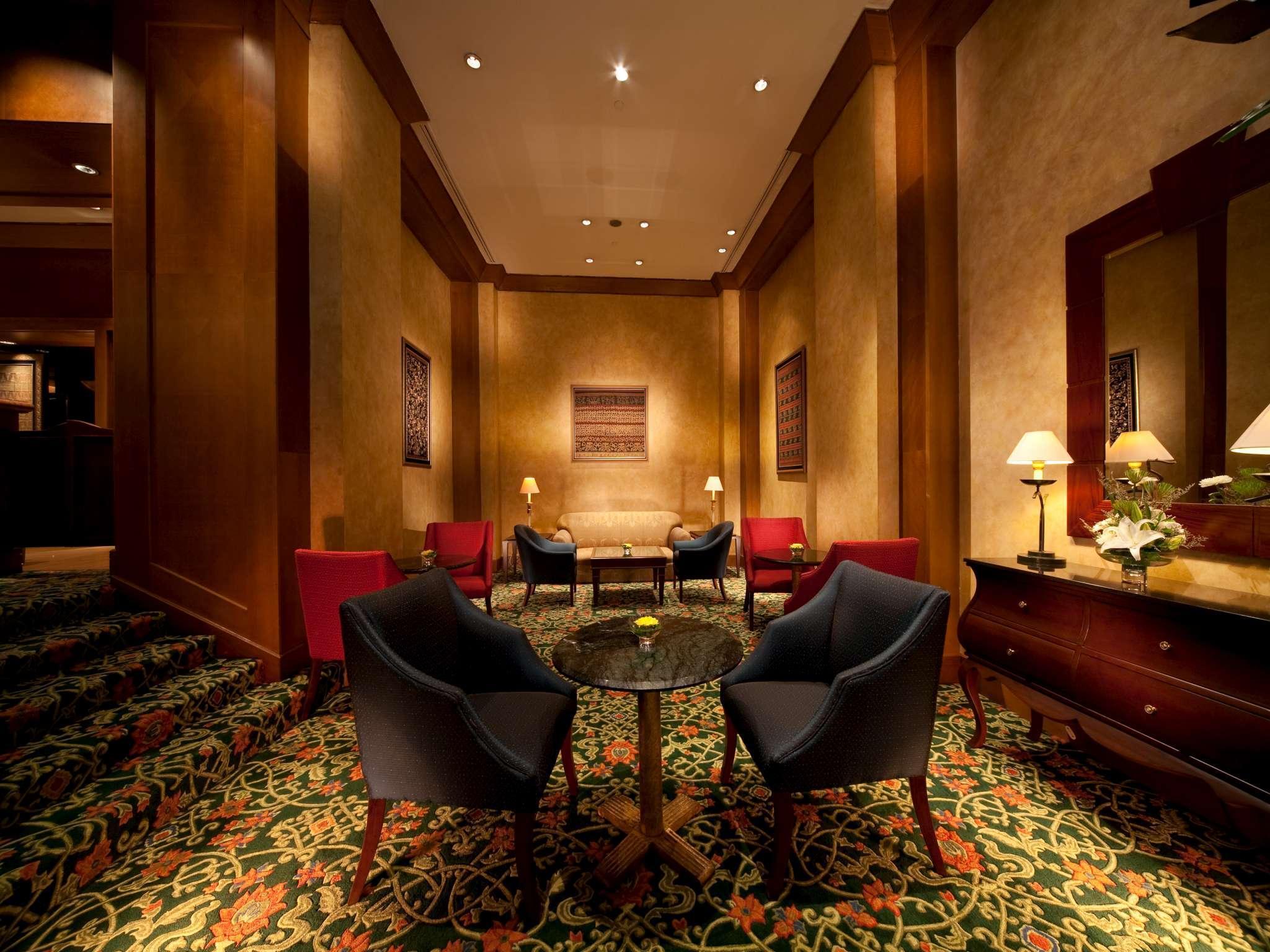 Mangkuluhur Artotel Hotel Jakarta